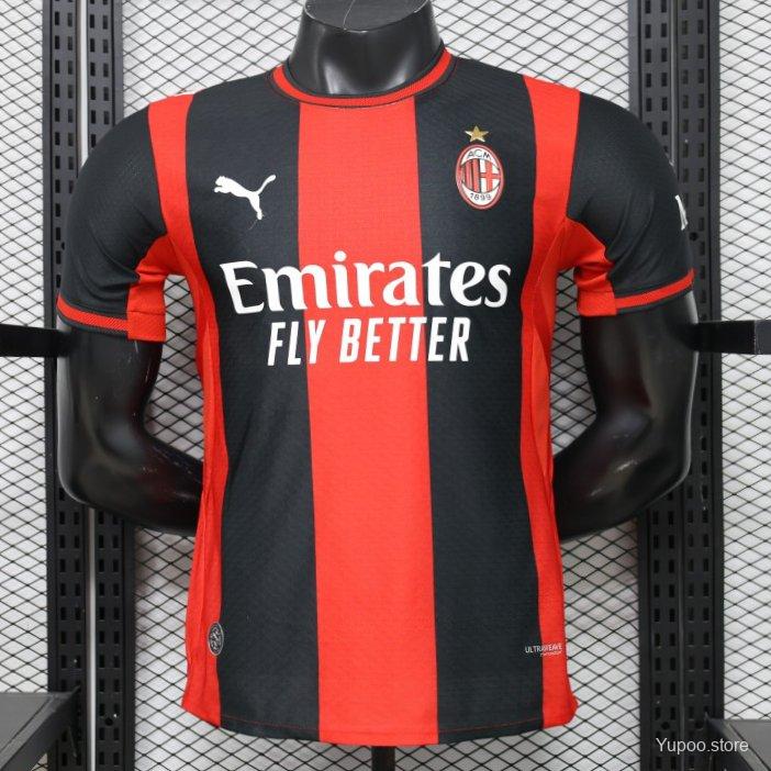 Camiseta de fútbol AC Milan 2026/27 LOCAL MANGA CORTA VERSION JUGADOR